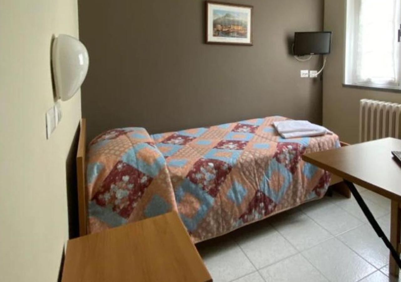 Albergo Del Mera-Ristorante Da Lui Sorico Kültér fotó